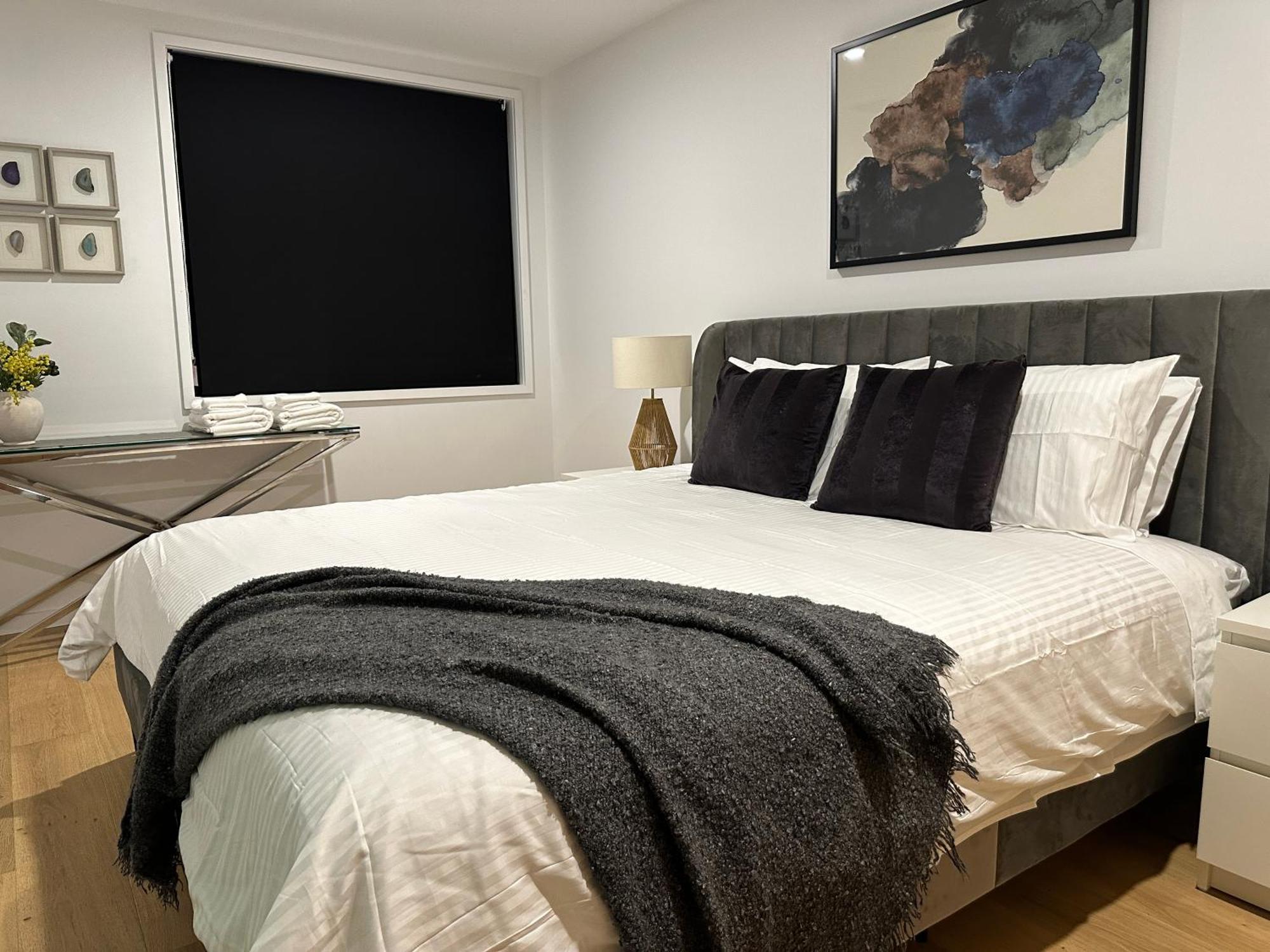 Palko - Luxury In The City Canberra Exteriör bild